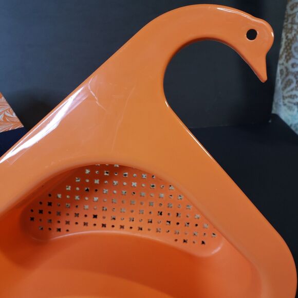 New Orange Plastic Duck Sink Drain Basket Swan Drainer Strainer - Picture 2 of 7